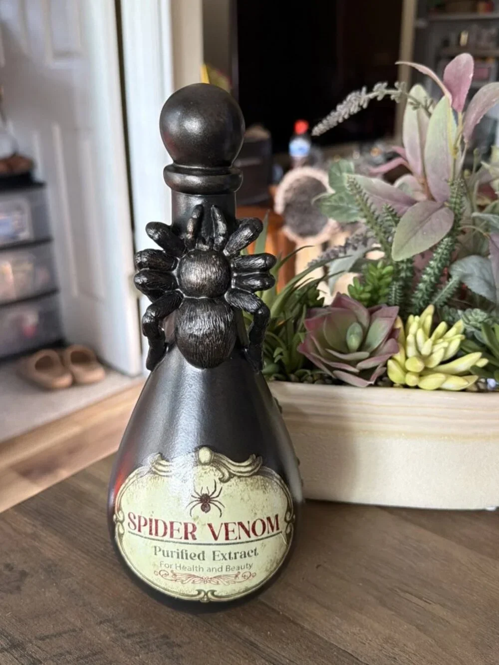 Black Resin Spider Venom Potion Bottle Halloween Room Decor